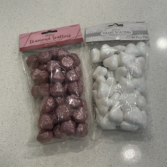 2 packs of glitter scatters - Picture 1 of 4